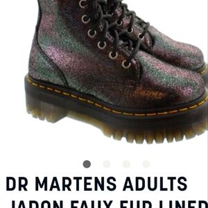 DR. MARTENS
